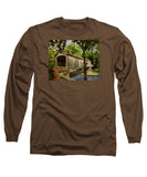 Comstock Covered Bridge East Hamptom Connecticut - Long Sleeve T-Shirt