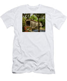 Comstock Covered Bridge East Hamptom Connecticut - T-Shirt
