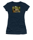 Comstock Covered Bridge East Hamptom Connecticut - Women's T-Shirt