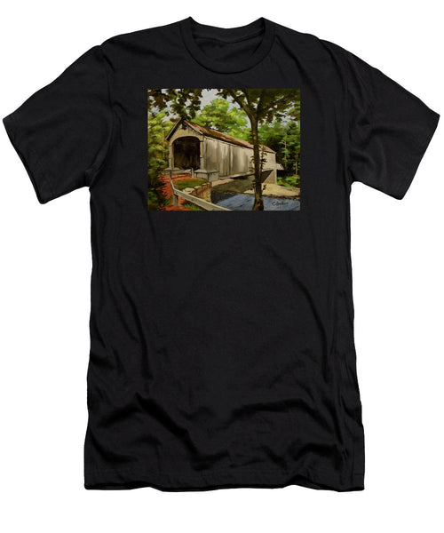 Comstock Covered Bridge East Hamptom Connecticut - T-Shirt