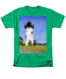 East Chop Lighthouse Martha's Vineyard Massachusetts - Men's T-Shirt  (Regular Fit)