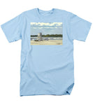Easton's Beach Newport Rhode Island - Men's T-Shirt  (Regular Fit)