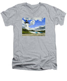 Edgartown Lighthouse Martha's Vineyard Massachusetts - Men's V-Neck T-Shirt