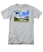 Edgartown Lighthouse Martha's Vineyard Massachusetts - Men's T-Shirt  (Regular Fit)