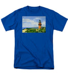 Gay Head Lighthouse Martha's Vineyard Massachusetts - Men's T-Shirt  (Regular Fit)