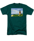 Gay Head Lighthouse Martha's Vineyard Massachusetts - Men's T-Shirt  (Regular Fit)
