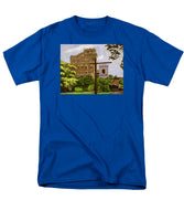 Gillette Castle East Haddam Connecticut - Men's T-Shirt  (Regular Fit)