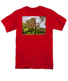 Gillette Castle East Haddam Connecticut - Men's T-Shirt  (Regular Fit)