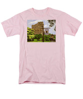 Gillette Castle East Haddam Connecticut - Men's T-Shirt  (Regular Fit)