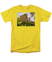 Gillette Castle East Haddam Connecticut - Men's T-Shirt  (Regular Fit)