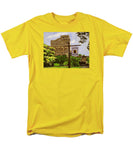 Gillette Castle East Haddam Connecticut - Men's T-Shirt  (Regular Fit)