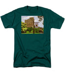 Gillette Castle East Haddam Connecticut - Men's T-Shirt  (Regular Fit)