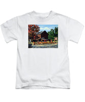 The Old Cider Mill Glastonbury Connecticut  - Kids T-Shirt