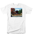 The Old Cider Mill Glastonbury Connecticut  - Men's T-Shirt  (Regular Fit)