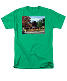 The Old Cider Mill Glastonbury Connecticut  - Men's T-Shirt  (Regular Fit)
