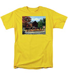 The Old Cider Mill Glastonbury Connecticut  - Men's T-Shirt  (Regular Fit)