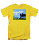 Goat Island Lighthouse Newport Rhode Island - Men's T-Shirt  (Regular Fit)