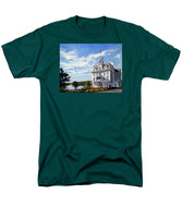 Goodspeed Opera House East Haddam Connecticut - Men's T-Shirt  (Regular Fit)