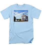Goodspeed Opera House East Haddam Connecticut - Men's T-Shirt  (Regular Fit)