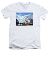 Goodspeed Opera House East Haddam Connecticut - Men's V-Neck T-Shirt
