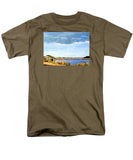 Lagoon Pond Shucking Shack Martha's Vineyard Massachusetts - Men's T-Shirt  (Regular Fit)