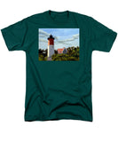 Nauset Lighthouse Cape Cod Massachusetts - Men's T-Shirt  (Regular Fit)