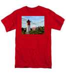 Nauset Lighthouse Cape Cod Massachusetts - Men's T-Shirt  (Regular Fit)