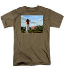 Nauset Lighthouse Cape Cod Massachusetts - Men's T-Shirt  (Regular Fit)