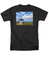 Ocean Park Gazebo Oaks Bluffs Martha's Vineyard Massachusetts - Men's T-Shirt  (Regular Fit)