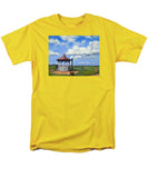 Ocean Park Gazebo Oaks Bluffs Martha's Vineyard Massachusetts - Men's T-Shirt  (Regular Fit)