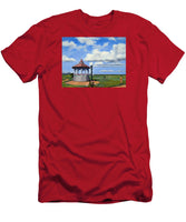 Ocean Park Gazebo Oaks Bluffs Martha's Vineyard Massachusetts - T-Shirt