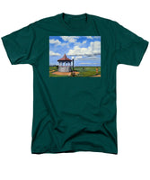 Ocean Park Gazebo Oaks Bluffs Martha's Vineyard Massachusetts - Men's T-Shirt  (Regular Fit)