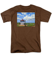 Ocean Park Gazebo Oaks Bluffs Martha's Vineyard Massachusetts - Men's T-Shirt  (Regular Fit)