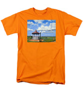 Ocean Park Gazebo Oaks Bluffs Martha's Vineyard Massachusetts - Men's T-Shirt  (Regular Fit)