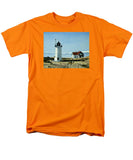 Race Point Lighthouse Provincetown Cape Cod Massachusetts - Men's T-Shirt  (Regular Fit)