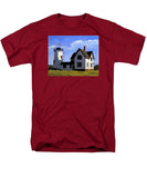 Stage Harbor Lighthouse Cape Cod Massachusetts - Men's T-Shirt  (Regular Fit)