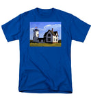 Stage Harbor Lighthouse Cape Cod Massachusetts - Men's T-Shirt  (Regular Fit)