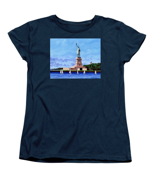 Statue of Liberty on Liberty Island in New York Harbor in New York City - Women's T-Shirt (Standard Fit)