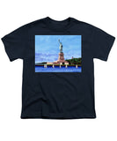 Statue of Liberty on Liberty Island in New York Harbor in New York City - Youth T-Shirt