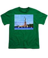 Statue of Liberty on Liberty Island in New York Harbor in New York City - Youth T-Shirt