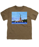 Statue of Liberty on Liberty Island in New York Harbor in New York City - Youth T-Shirt
