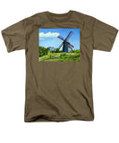The Old Mill Cape Cod Massachusetts - Men's T-Shirt  (Regular Fit)