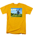 The Old Mill Cape Cod Massachusetts - Men's T-Shirt  (Regular Fit)