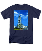 Trinity Church Newport Rhode Island - Men's T-Shirt  (Regular Fit)