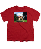 Town Hall Wellesley Massachusetts  - Youth T-Shirt