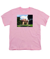 Town Hall Wellesley Massachusetts  - Youth T-Shirt