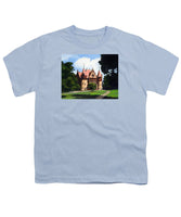 Town Hall Wellesley Massachusetts  - Youth T-Shirt