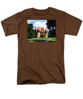 Town Hall Wellesley Massachusetts  - Men's T-Shirt  (Regular Fit)