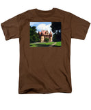 Town Hall Wellesley Massachusetts  - Men's T-Shirt  (Regular Fit)