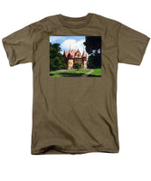 Town Hall Wellesley Massachusetts  - Men's T-Shirt  (Regular Fit)